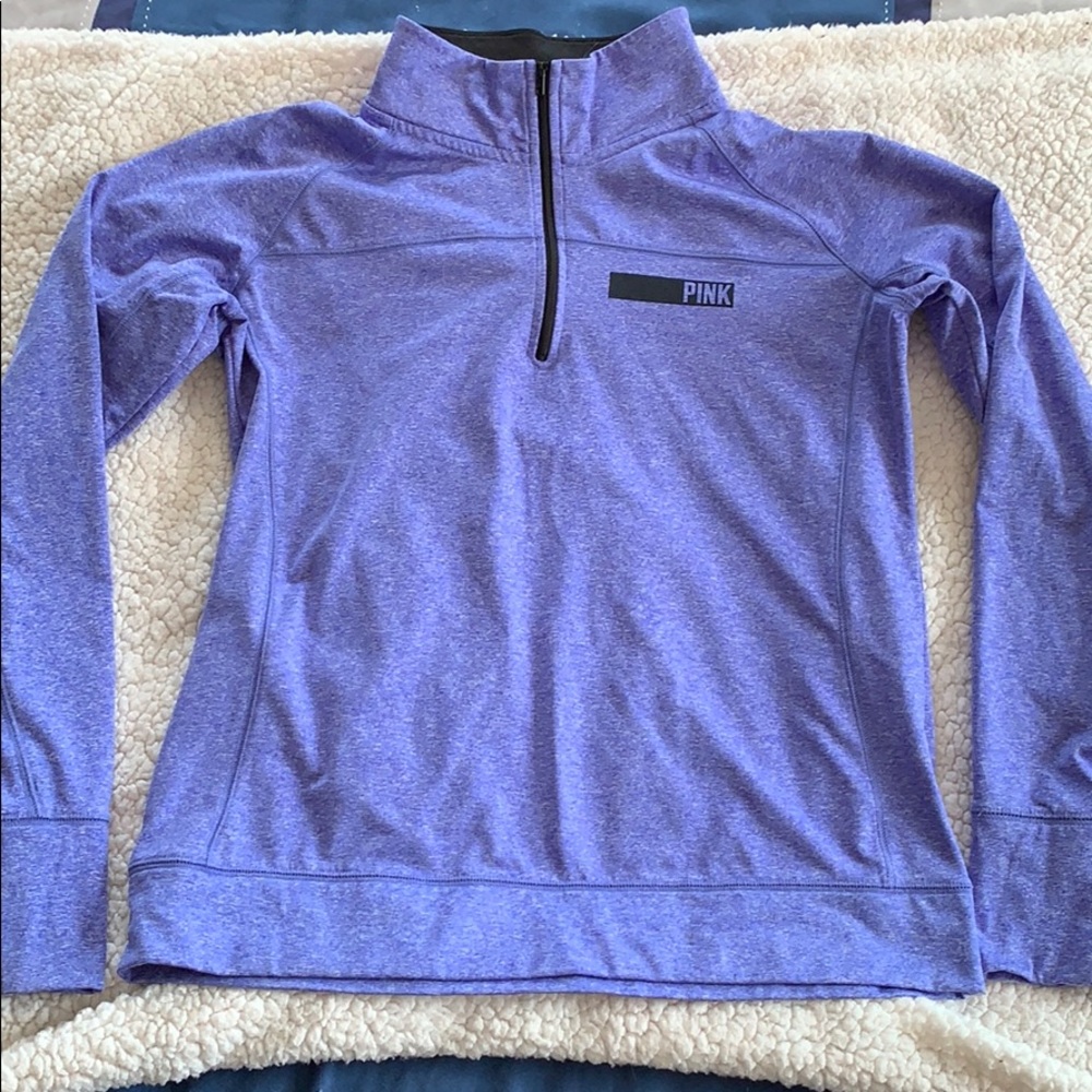 VS sweater